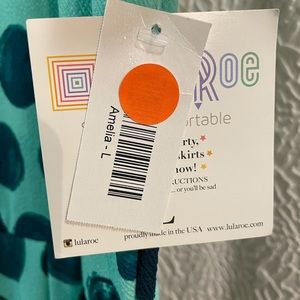 LulaRoe Amelia size L